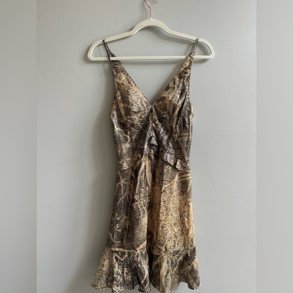 H&M conscious - Dress size XS / 0 - NWT - Picture 2 of 6